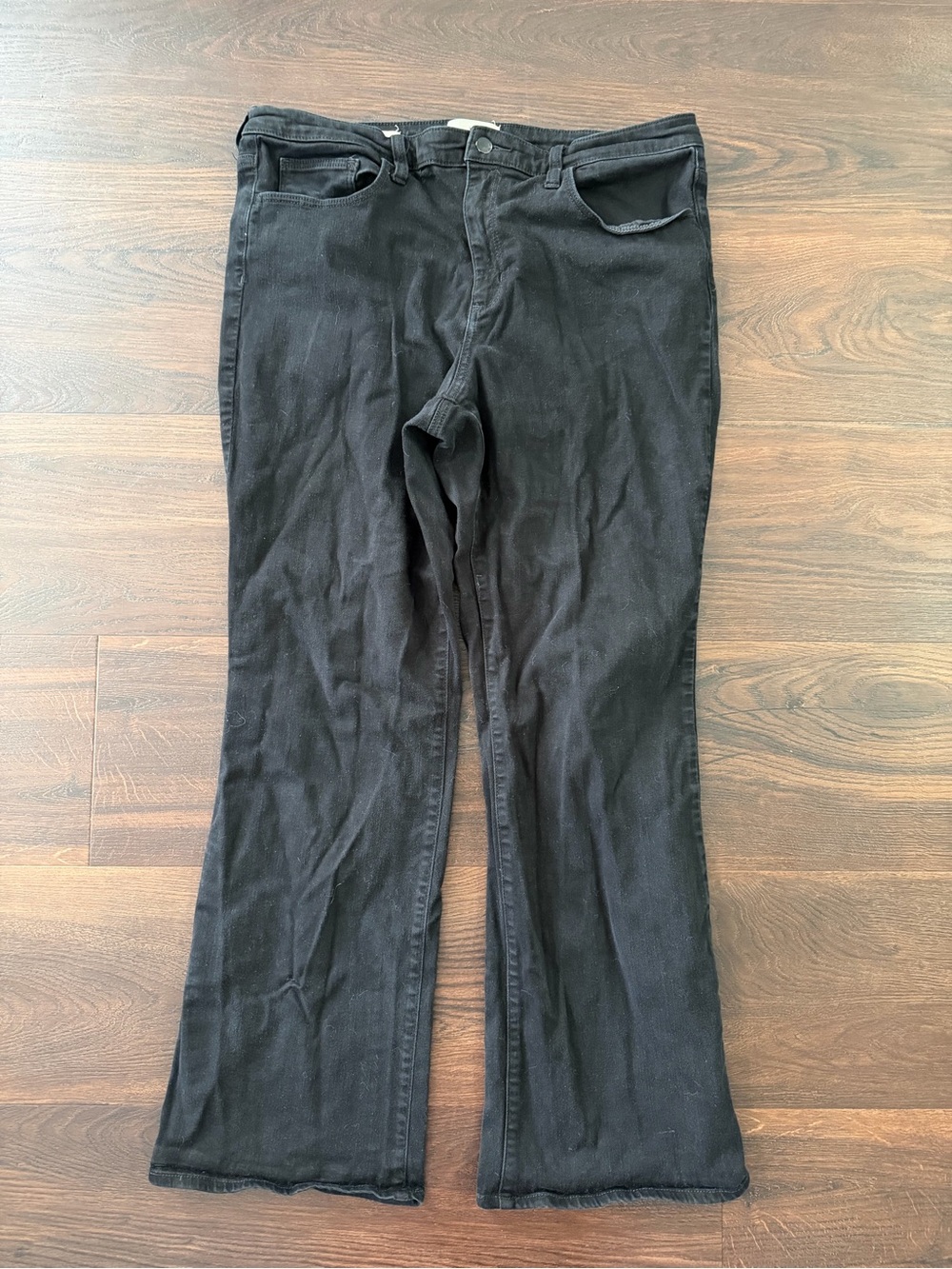 Universal Thread Black High Rise Slim Bootcut Jeans Size 16/33R